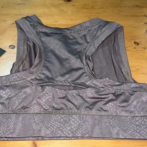 Tahari Cami Sports Bra Taupe Snakeskin XL NWT - Picture 2 of 5